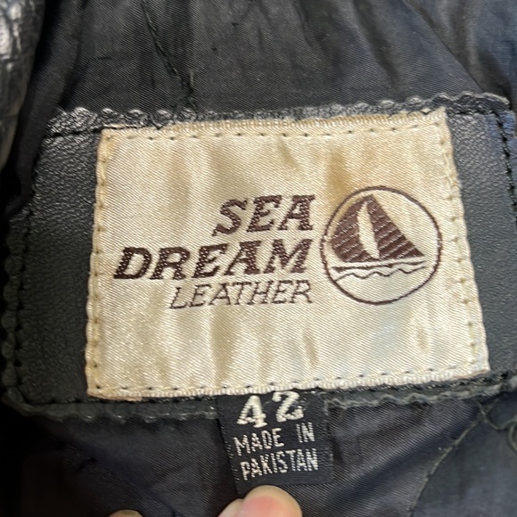 UNISEX Vintage 100% leather Sea Dream biker jacket. With Harley Davidson patch. - Picture 6 of 10